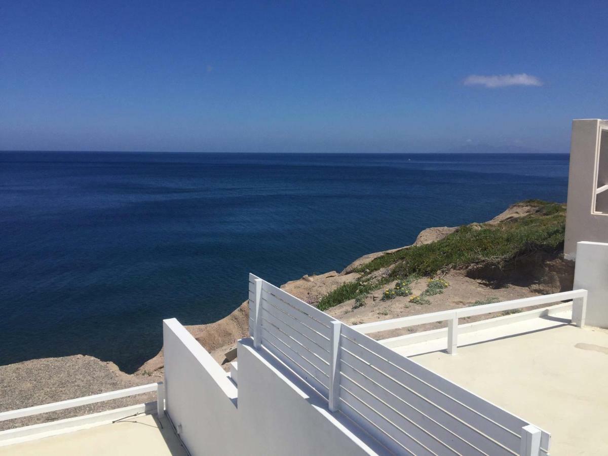 Infinite Blue Luxury Suites Fira  Luaran gambar
